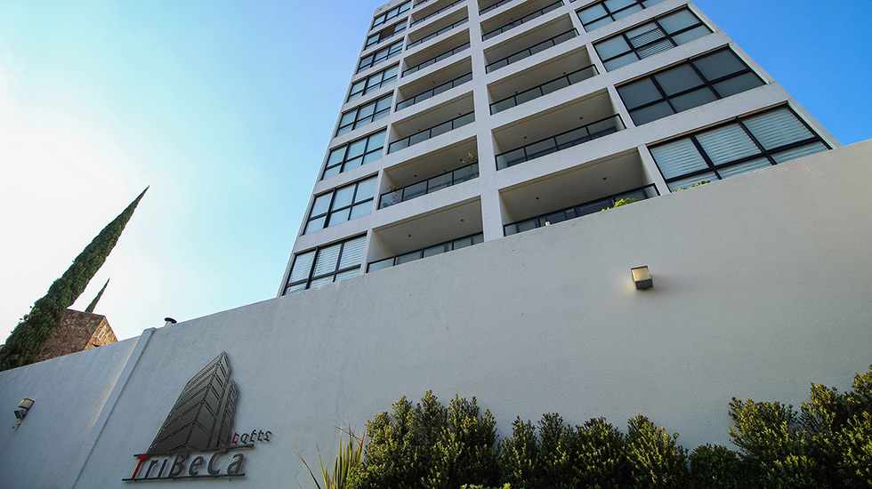 Tribeca Lofts vista desde la entrada